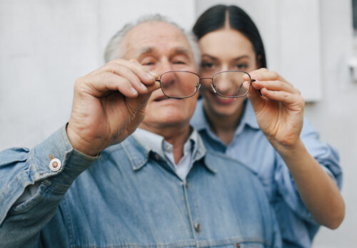 İleri Yaşta Görme Bozukluklarına Karşı Alınabilecek Önlemler